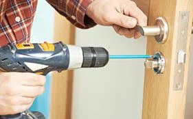 Locksmith Of New York  New York, NY 212-918-5481 - 7a-Commercial-Lockouts